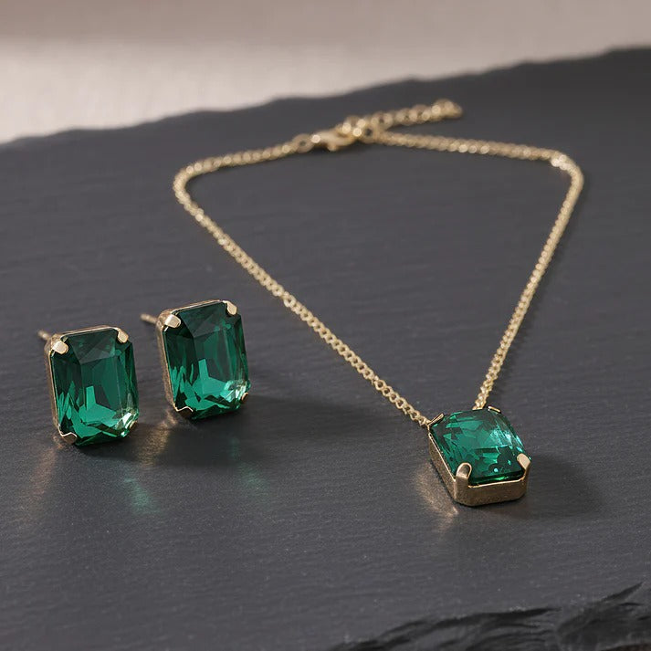 ORNA Necklace Waterproof Royal Crystal Pendant Set